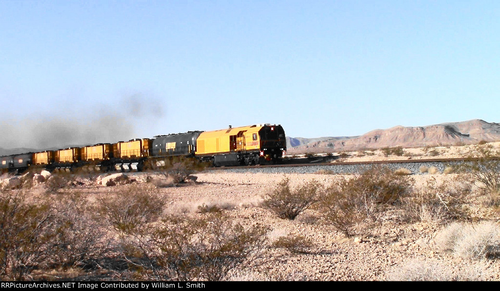 EB Rail Refurbishing work train -1